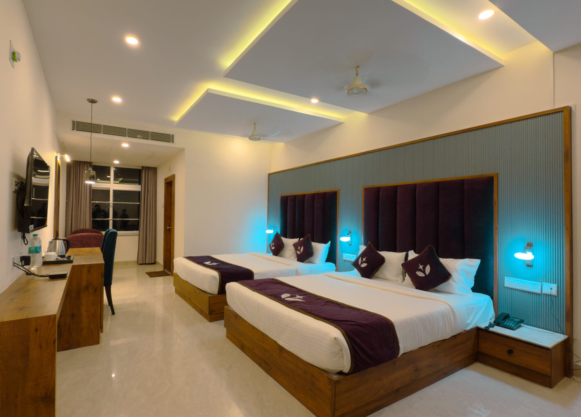 IMG 1287 scaled e1748679636232 Rooms & Suites